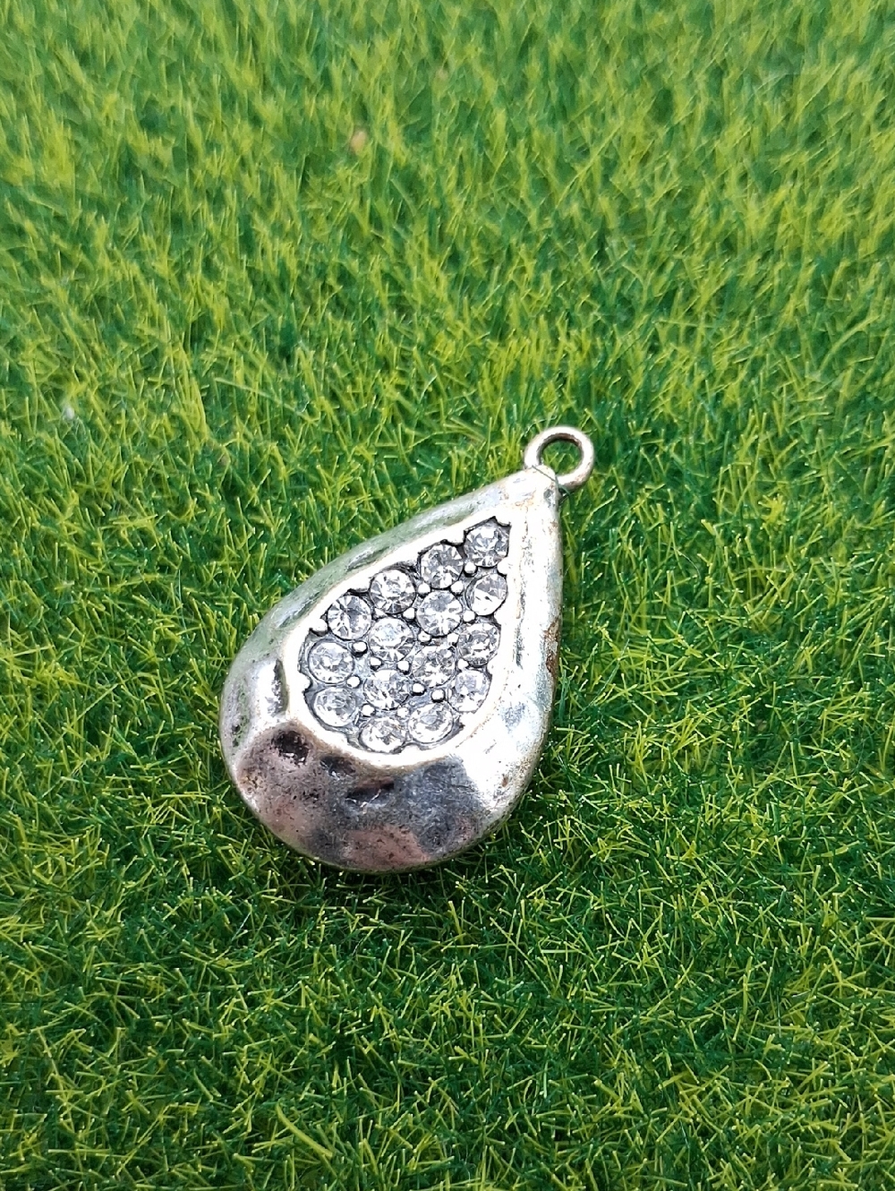 Silver Teardrop Crystal Pendant - Silver Color P409